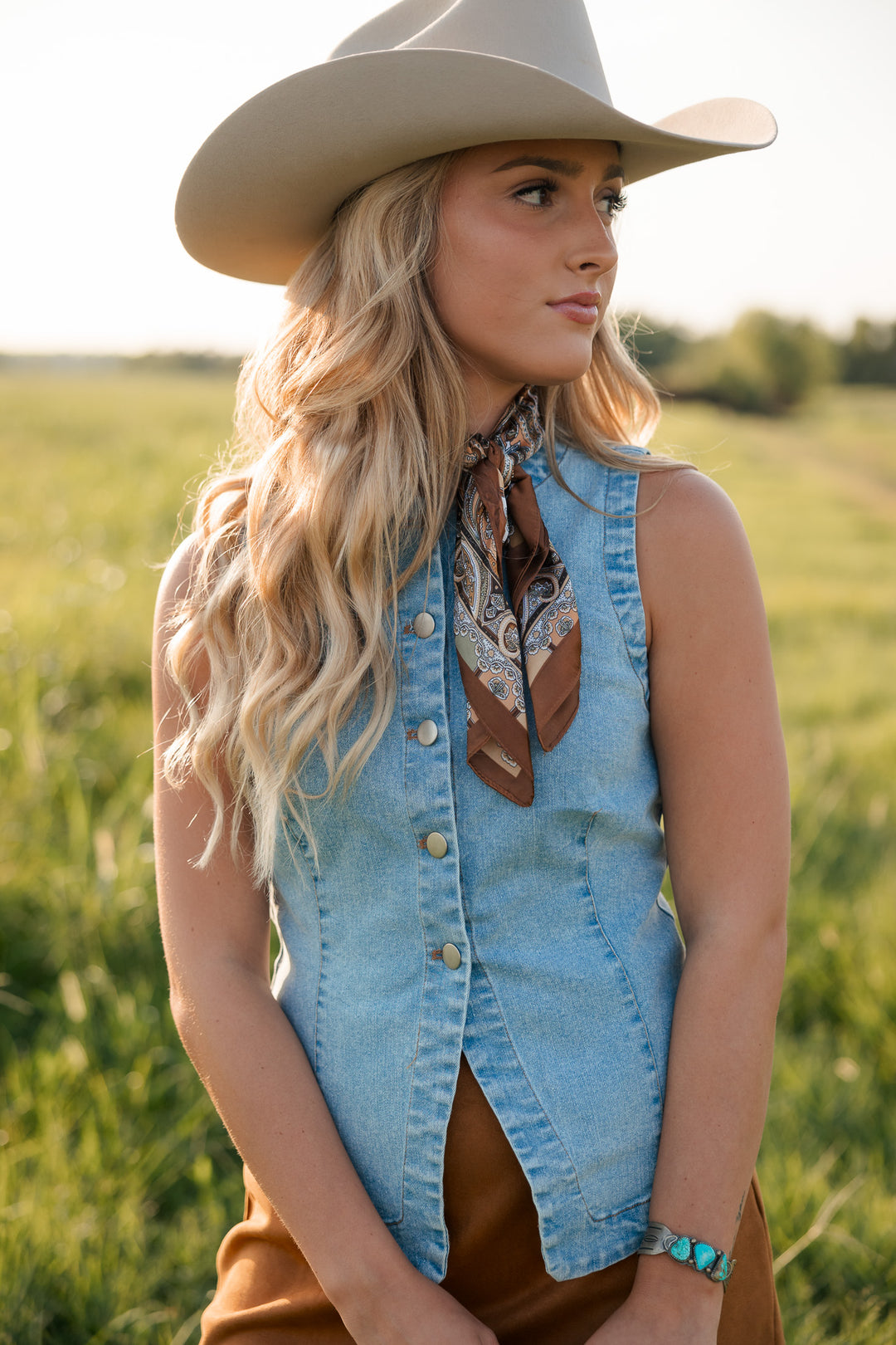 Light Wash Split Hem Button Front Denim Vest