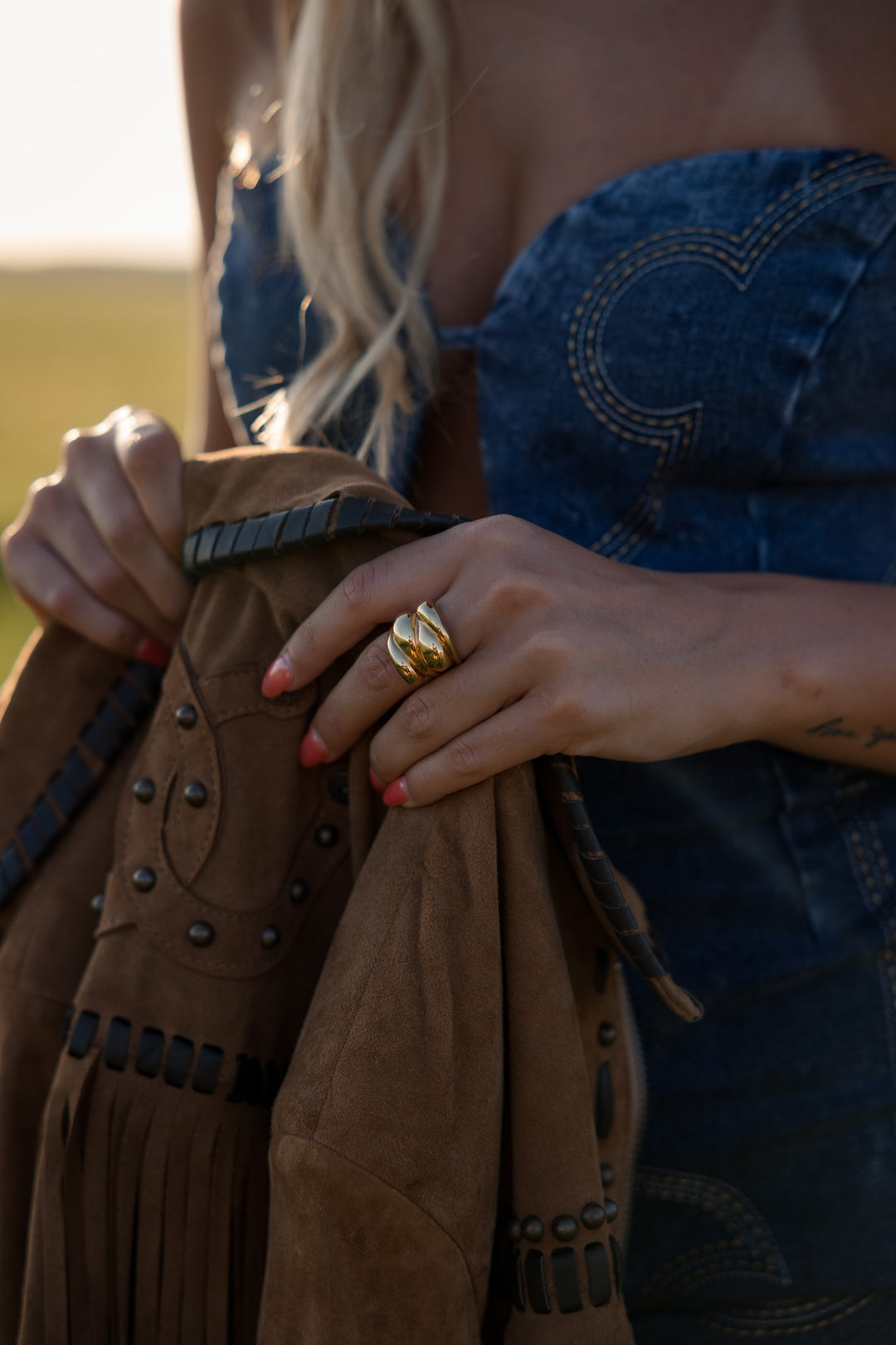 Size 7 Saddle Dome Ring - Gold Stainless Steel