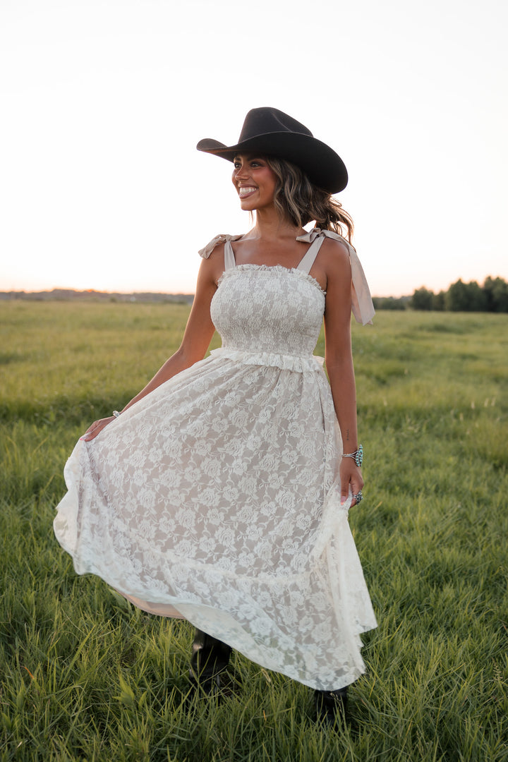Dust &amp; Lace Tie Shoulder Midi Dress