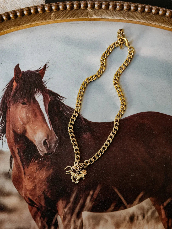 Rodeo Curb Charm Necklace | Gold